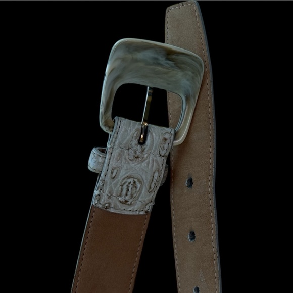 Carlisle Croc-Embossed Italian Calfskin Belt – Ivory – Size M